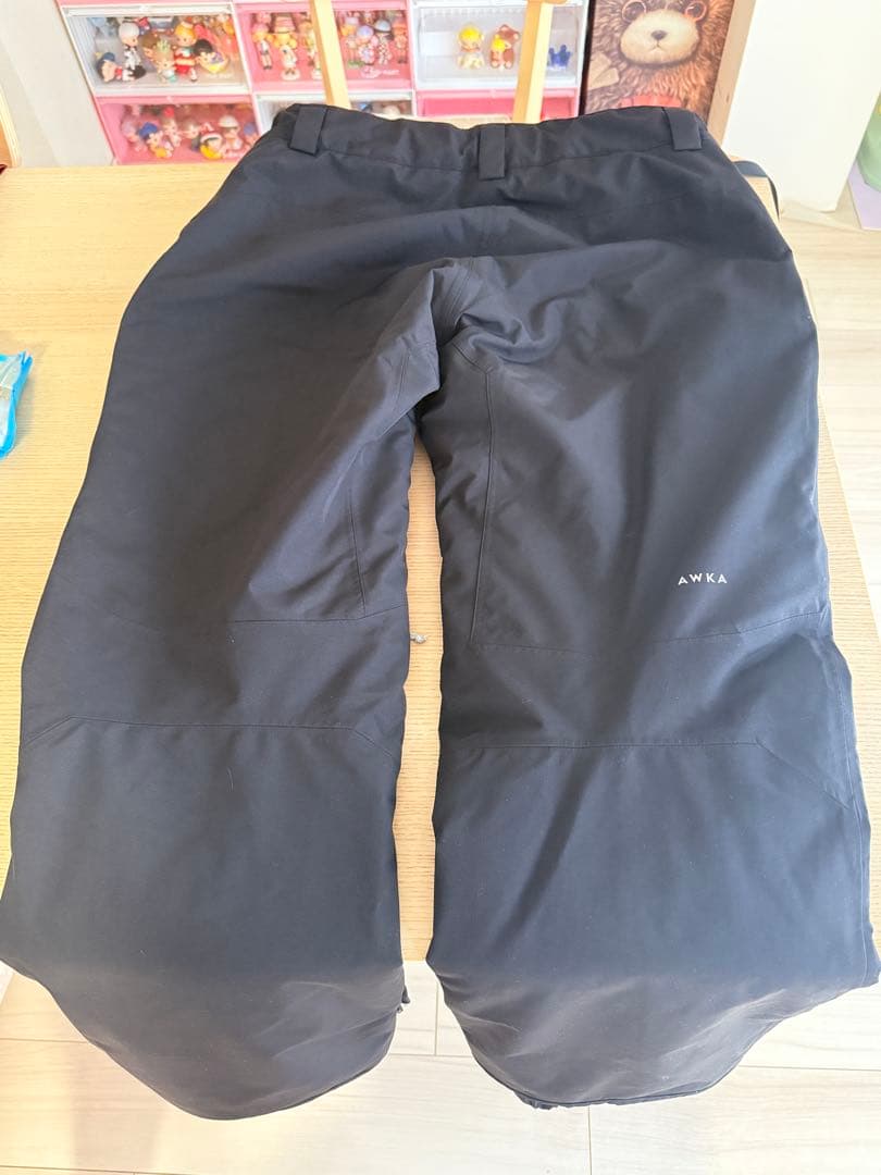 AWKA ブラック スノーボードパンツ　男女兼用 防水・保温