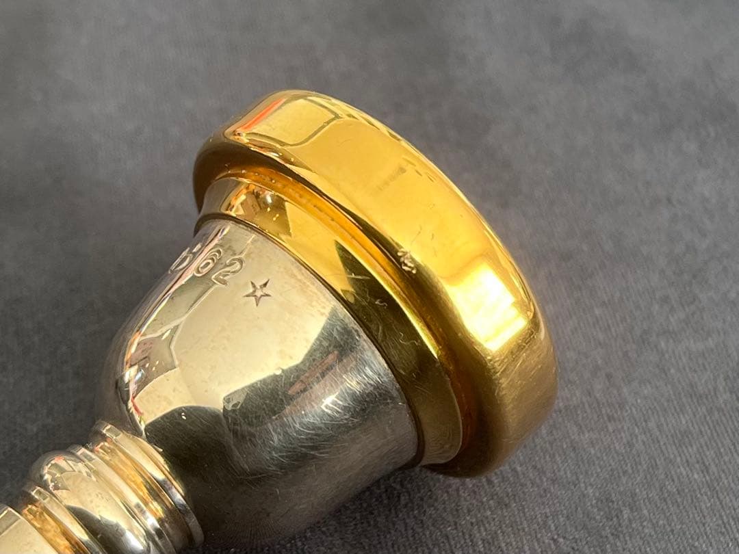 トロンボーンマウスピース 2個セット ケース付き モモ 62