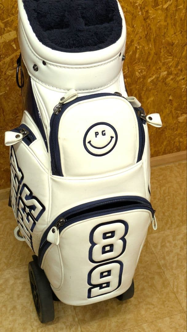 大型キャスター付き PEARLY GATES ホワイト/ネイビー