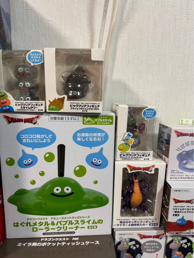 ポケモンセンター限定フィギュア他ドラゴンクエストフィギュア18個まとめ売り
