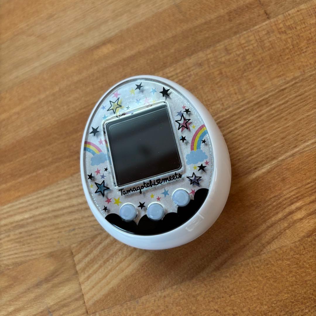 たまごっちみーつ マジカルみーつver. 限定ホワイト　ストラップ付き