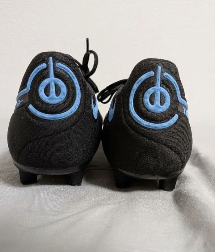 《希少カラー!》【絶版品・天然レザー】ティエンポレジェンド9エリートHG26.5