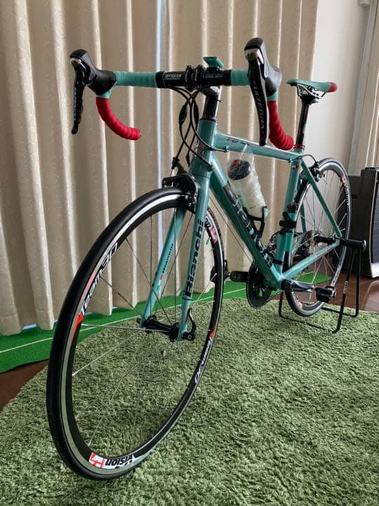 BIANCHI ロードバイク