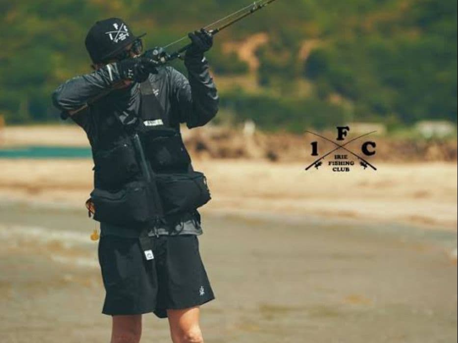 アイリーフィッシングクラブ　ベスト新品未使用タグ付