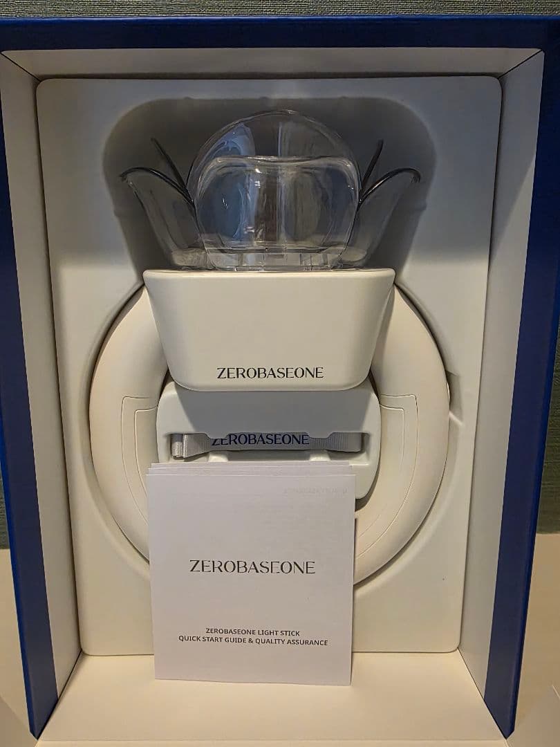 ZEROBASONE zb1 ジウン うちわ 2枚セット ペンライト