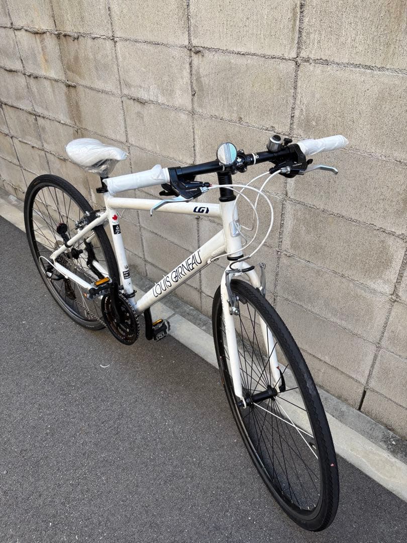 クロスバイク　ルイガノ　White