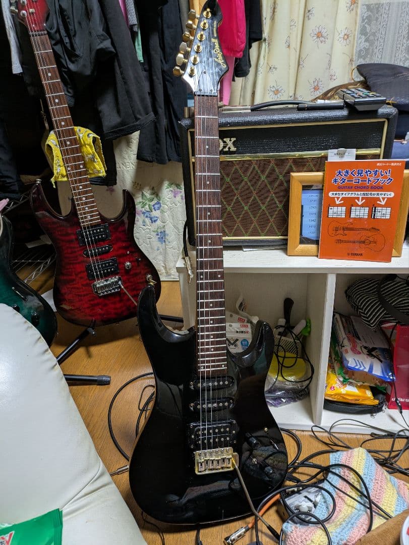 ARIAPROII黒いMAGシリーズ♫ストラトタイプエレキギター♫