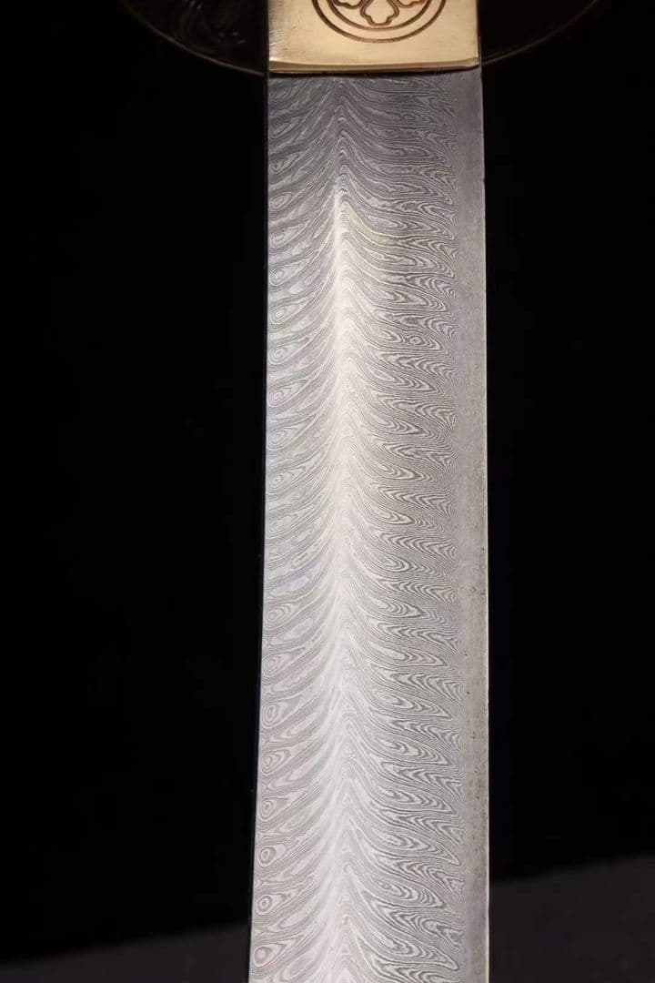 【侍が暴れて海に出る】 武具　刀装具　日本刀　模造刀 居合刀