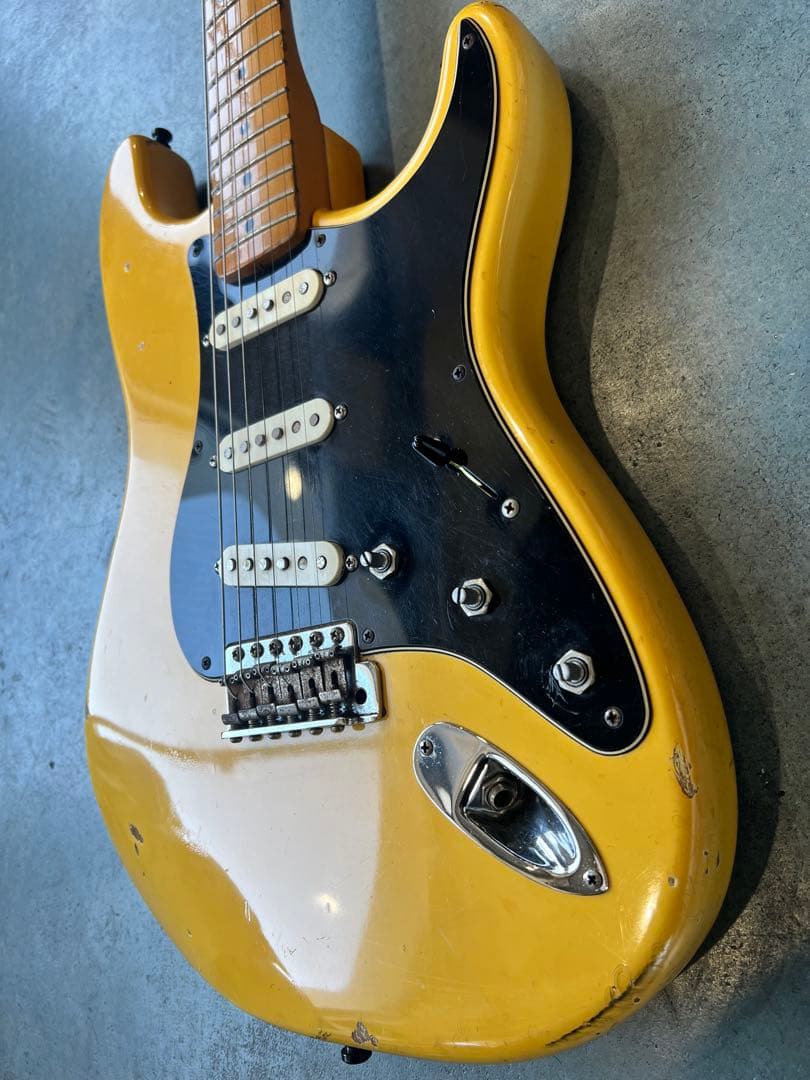 Fender USA American Vintage 57 ストラトキャスター
