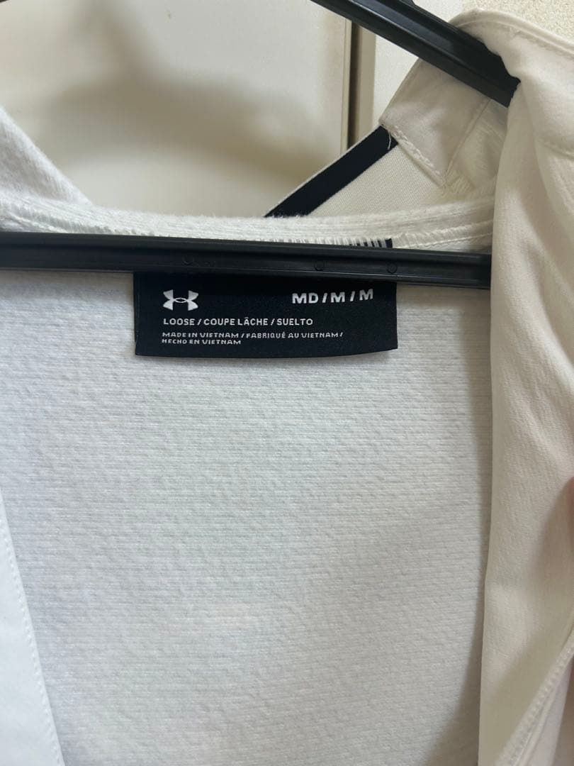 Under Armour ウィンドブレーカー 裏起毛ホワイト