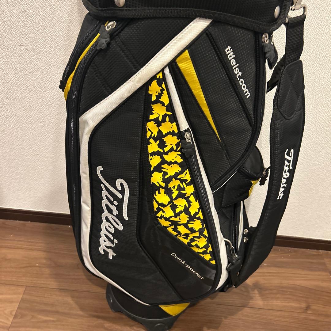 美品！超希少！即完売品　ピカチュウ　タイトリスト　数量限定キャディバッグ