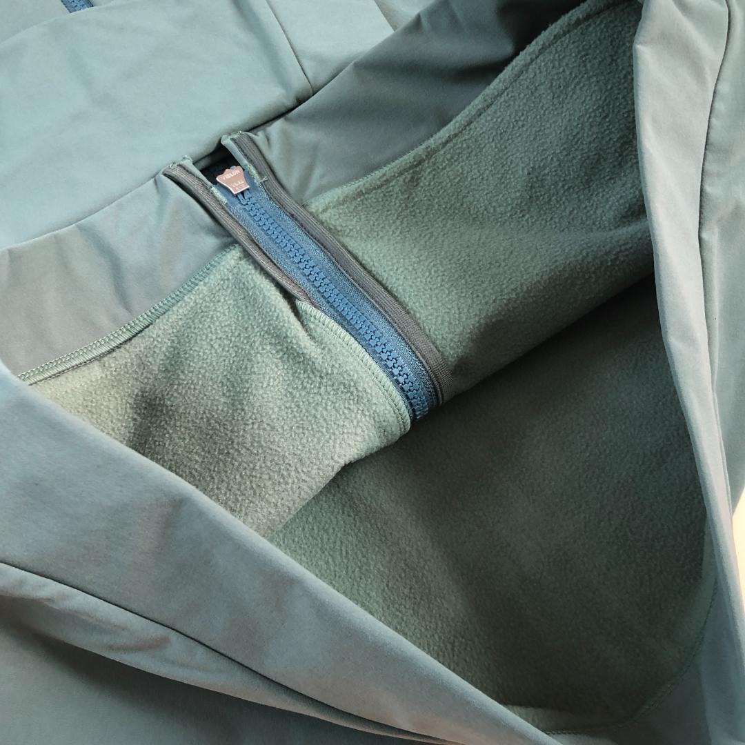 TaylorMade　ビッグロゴストームフリースジャケット　M【新品】ゴルフ