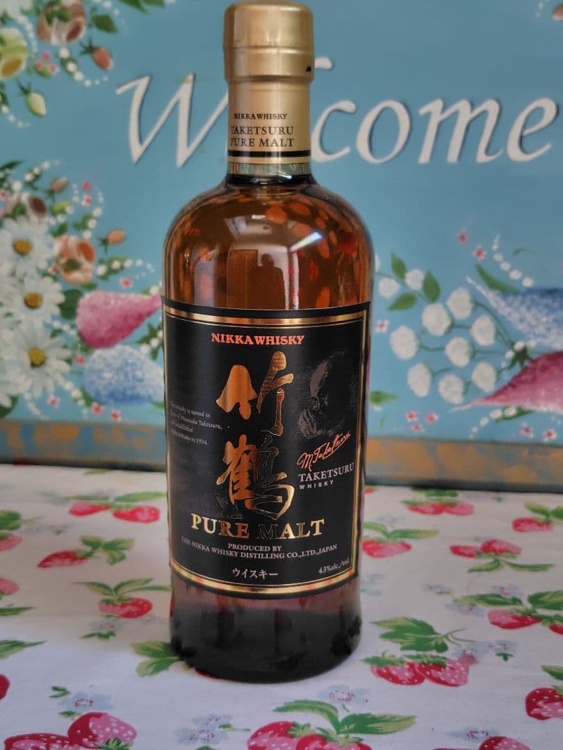 竹鶴　旧ラベル　ピュアモルト　ウイスキー　700ml　終売品　箱無し