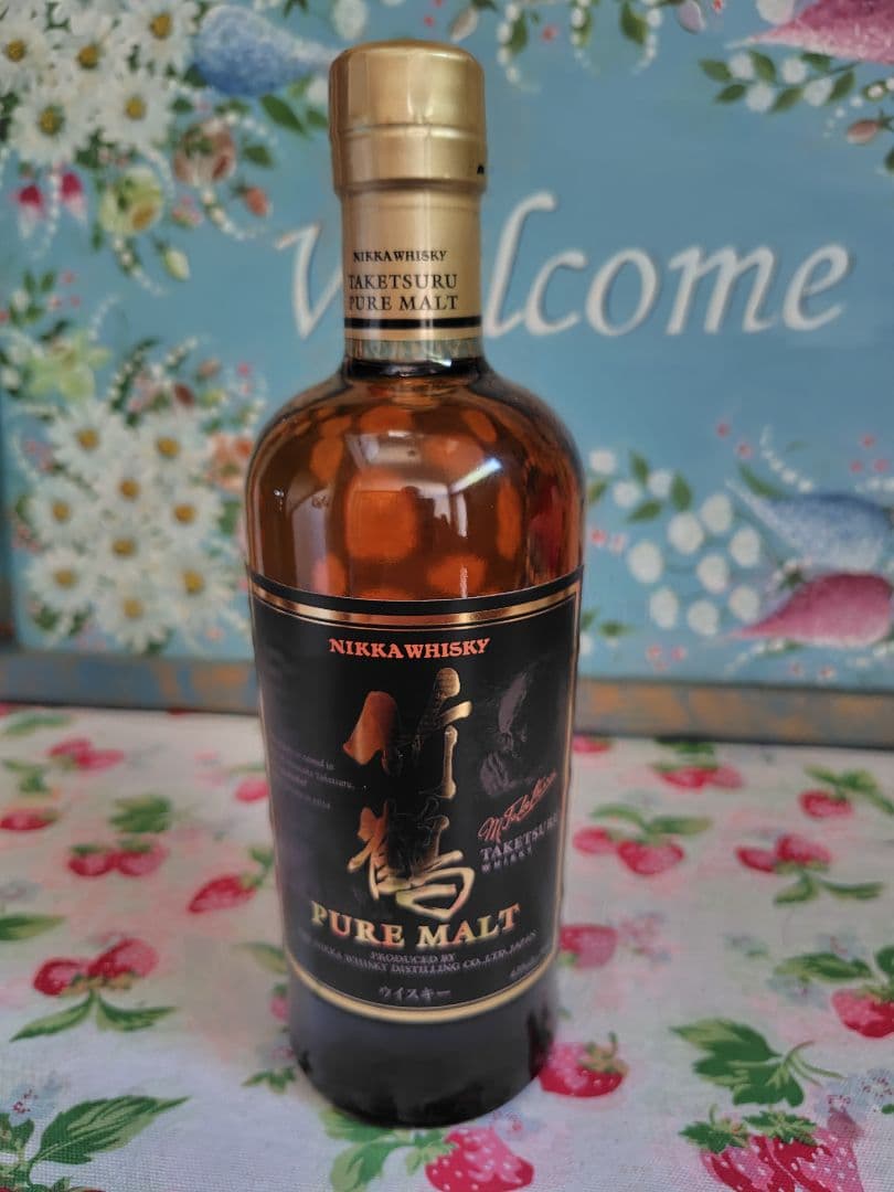 竹鶴　旧ラベル　ピュアモルト　ウイスキー　700ml　終売品　箱無し