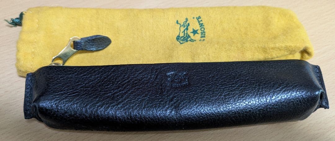 ペンケース　IL BISONTE (イル ビゾンテ)