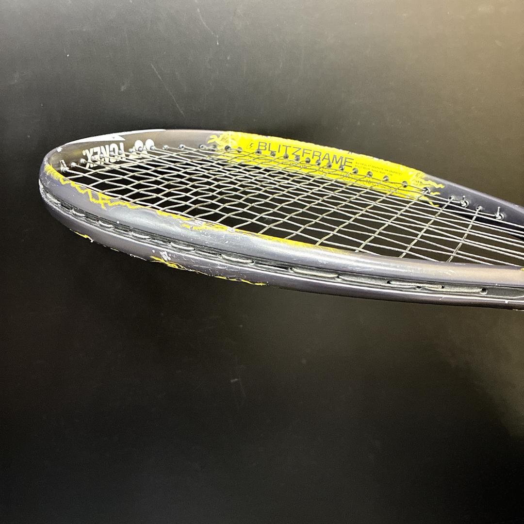 YONEX VOLTRAGE 7V ヨネックス　ボルトレイジ　軟式ラケット