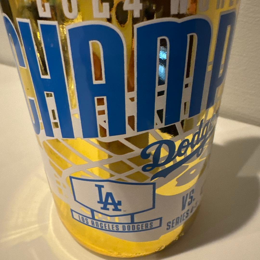 2021 WORLD SERIES CHAMPION Dodgersシャンパン