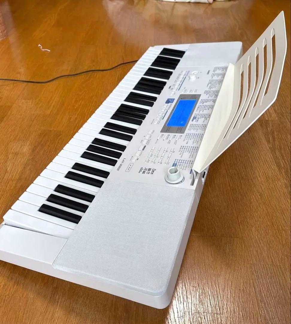 CASIO キーボード LK222 カシオ 光ナビゲーションキーボード