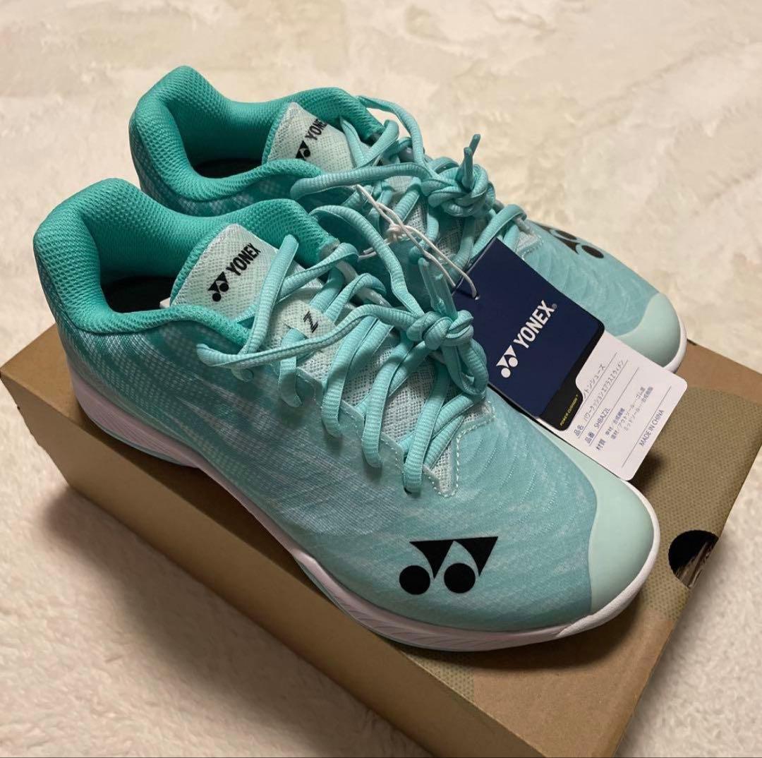 ヨネックス バドミントンシューズ