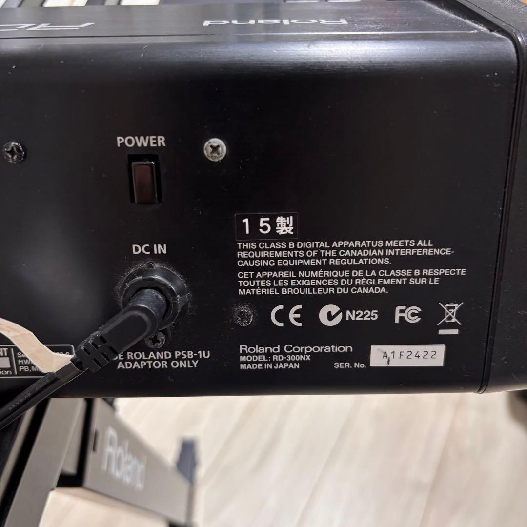 Roland RD-300NX ステージピアノ　2015年製