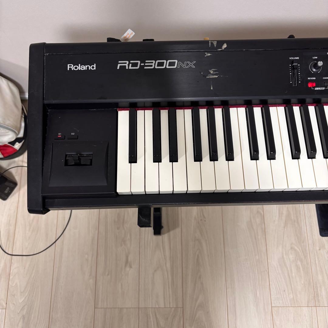 Roland RD-300NX ステージピアノ　2015年製