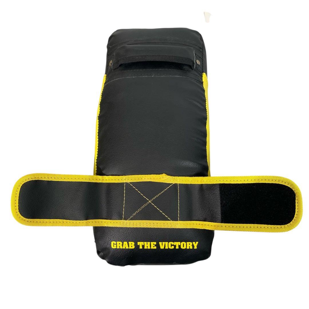 ボディメーカー ビックミットフェザーシールド　キックミット　2個セット