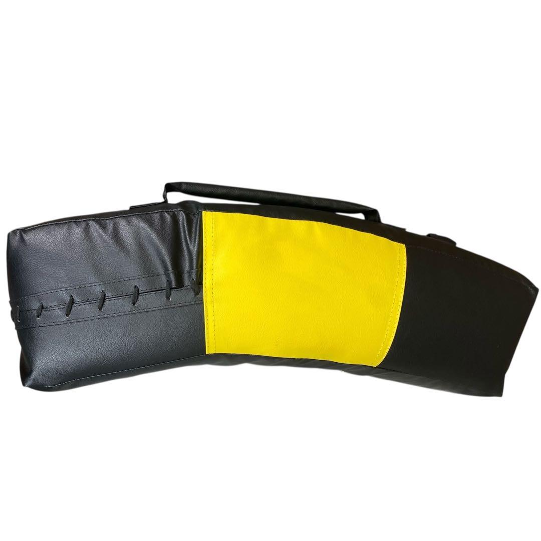 ボディメーカー ビックミットフェザーシールド　キックミット　2個セット