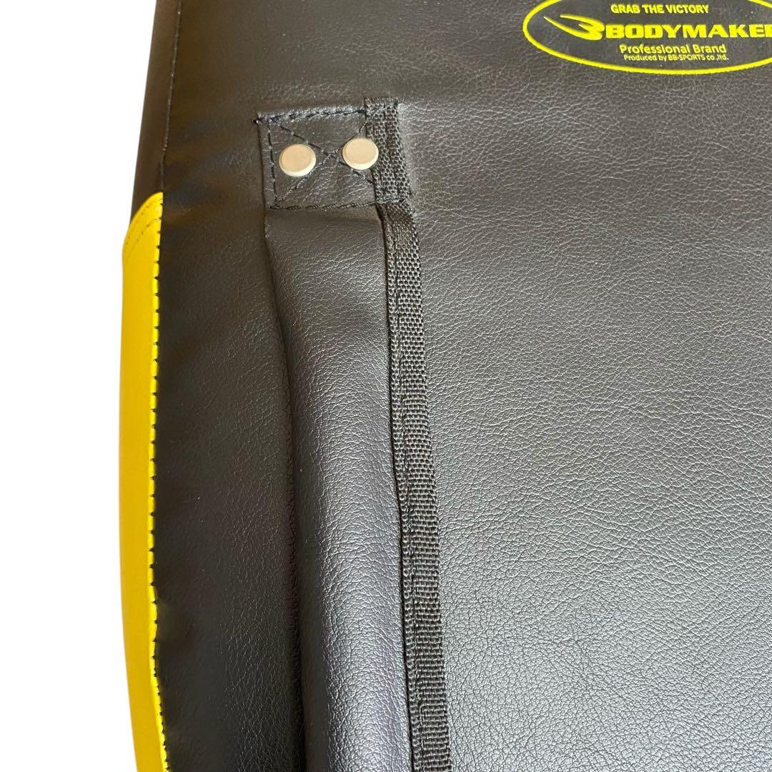 ボディメーカー ビックミットフェザーシールド　キックミット　2個セット