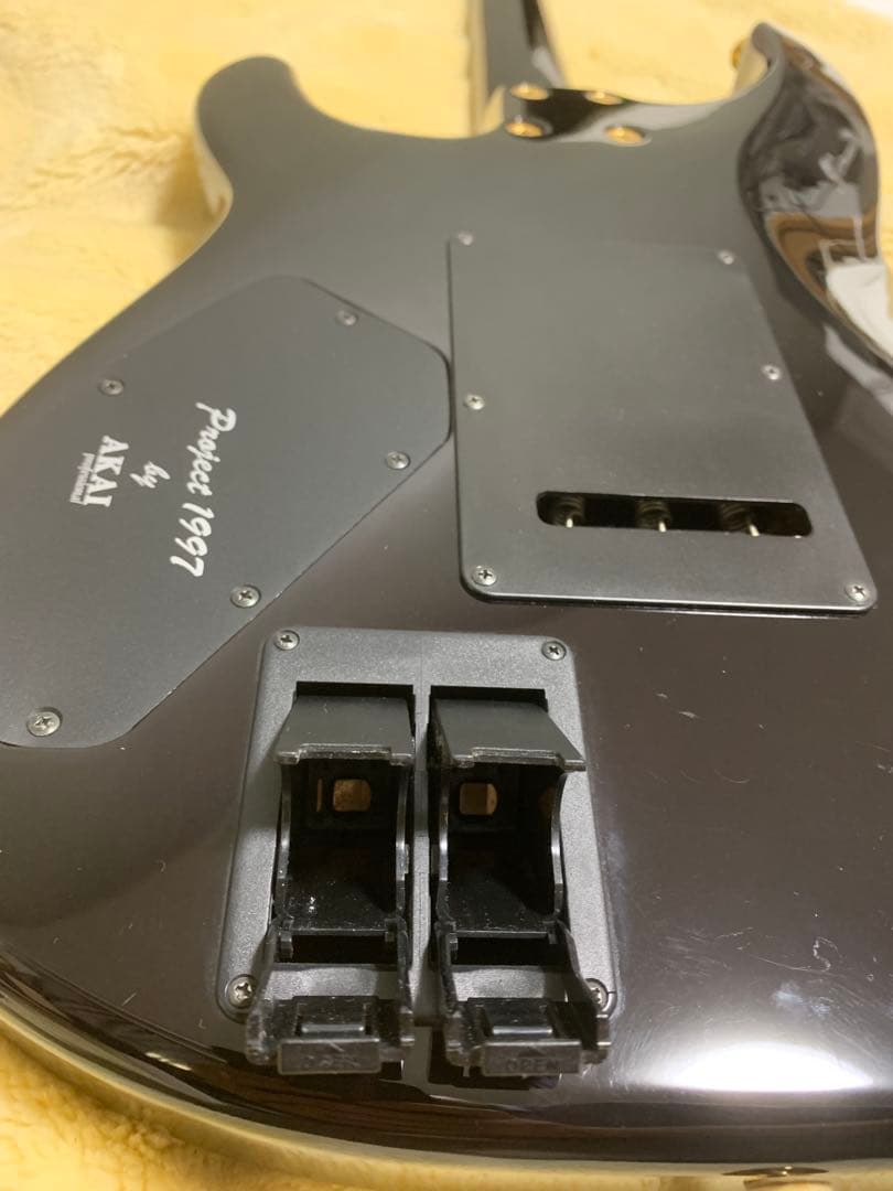 ギター AKAI pro. nineteen ninetyseven CG112