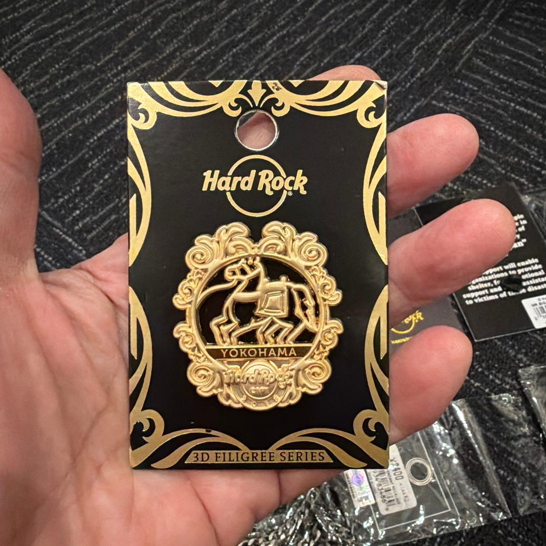 “Hard Rock CAFE”ピンバッジ(12点セット)