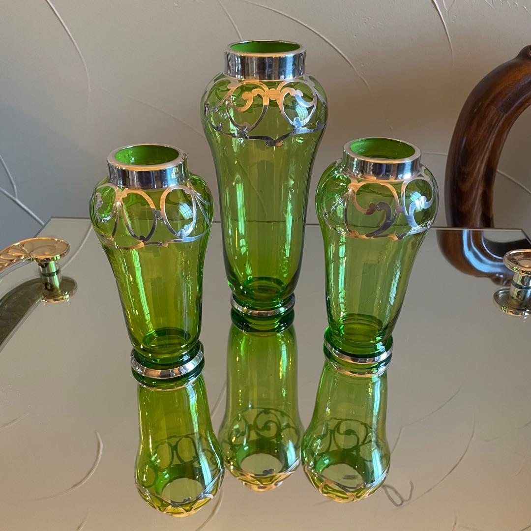 シルバーオーバーレイ　色ガラス　花瓶 アールヌーボー　フラワーベース　花器