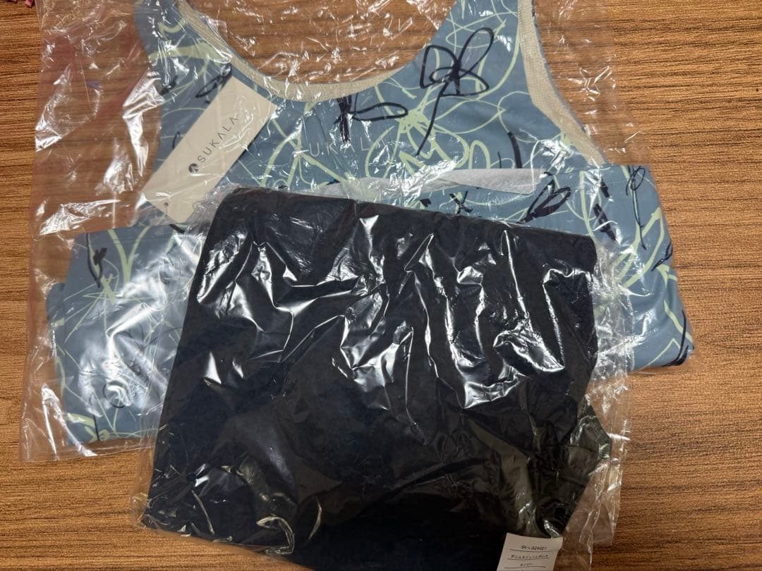 (お値下げ！おまけ付き！)LAVA SUKALAヨガウェア2点セット　Lサイズ