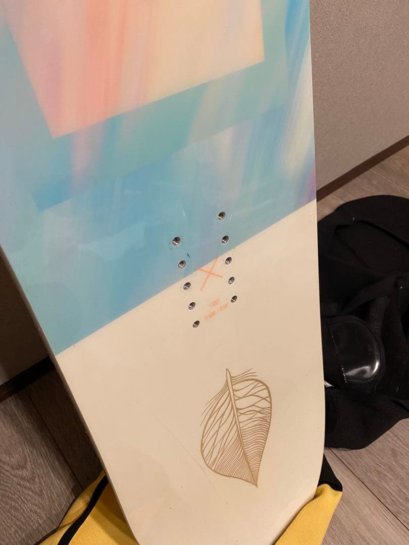 スノーボード　Lotus 135