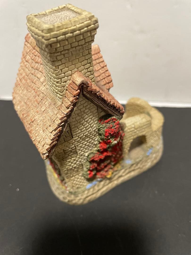 St. Anne's Well 陶器装飾品イギリス