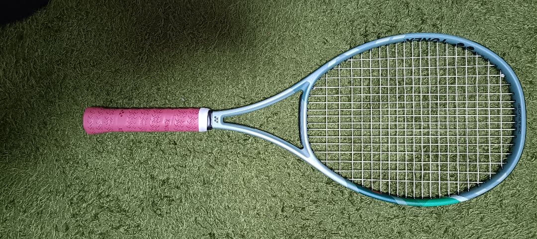ヨネックス　パーセプト 100L テニスラケット