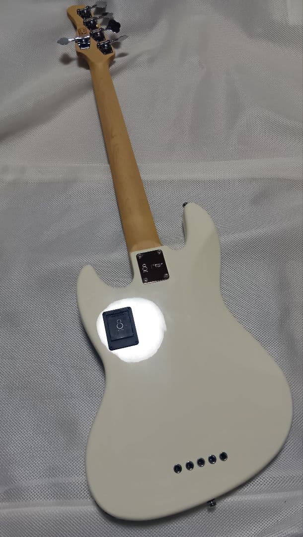 Sire V7 5ST Alder Antique White 5弦 アクティブ