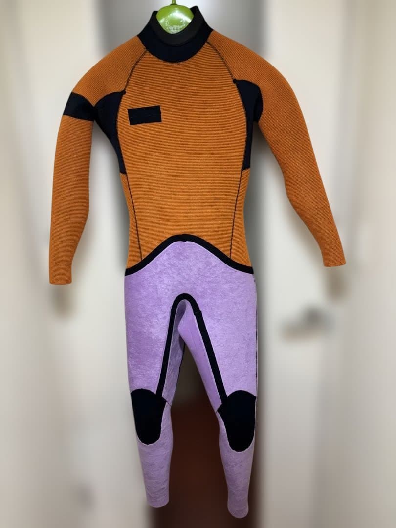 ほぼ未使用！　RINCON　セミドライ　バックジップ 　5/3mm　MLサイズ