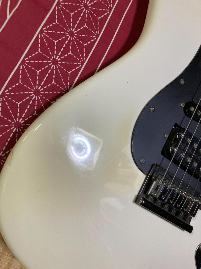 エレキギター ホワイト シングルコイル