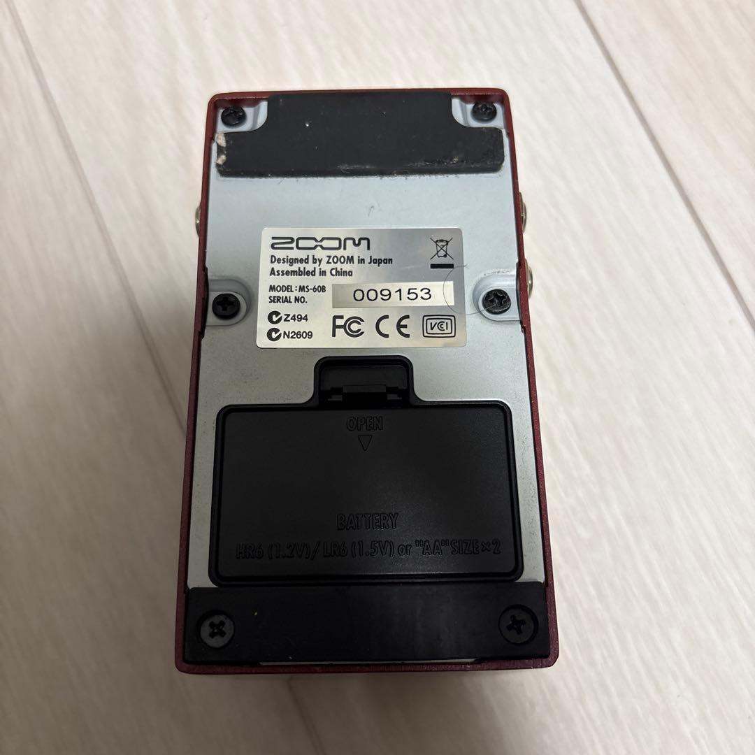 ベース ZOOM MS-60B