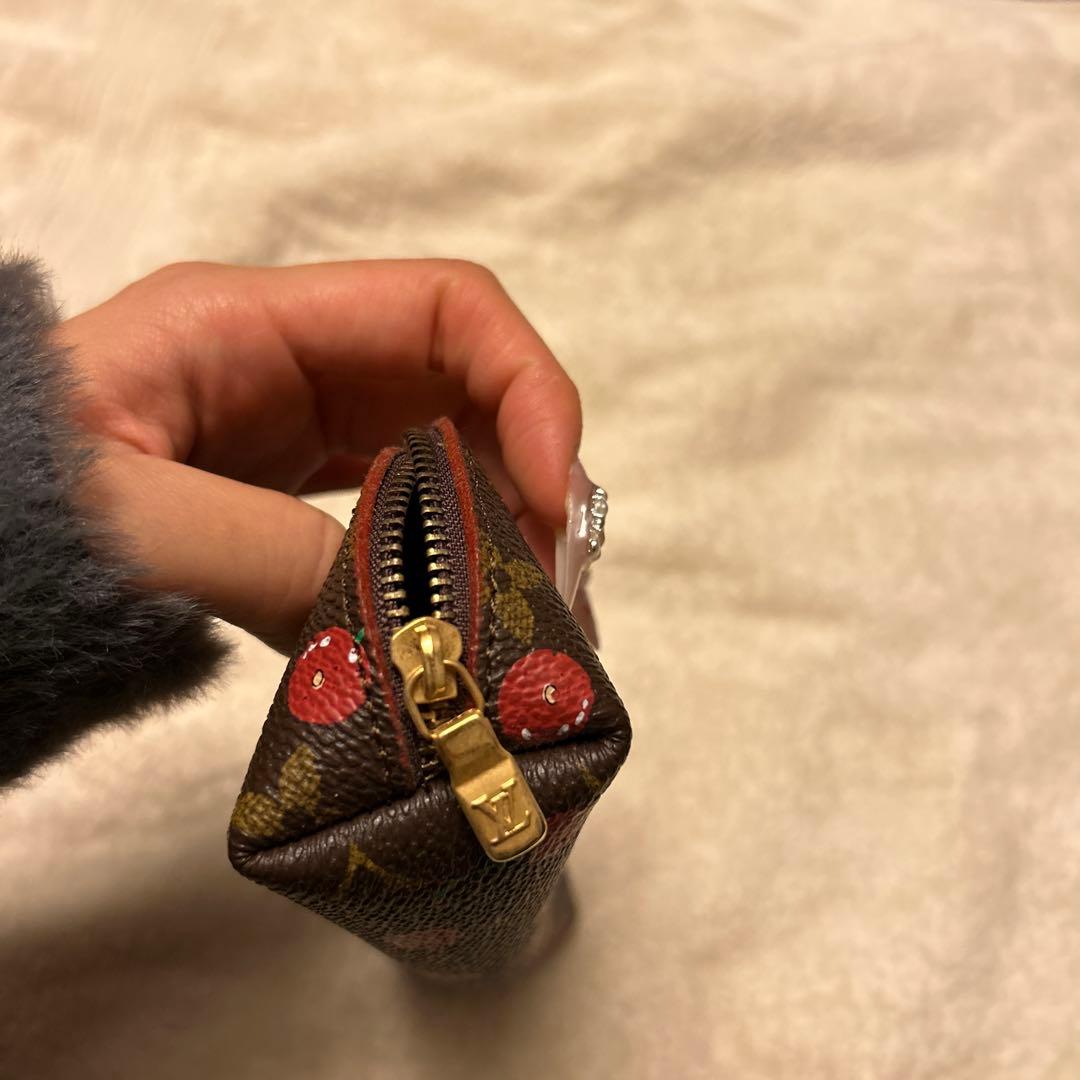 【新品】LOUIS VUITTON ペンケース　チェリー柄