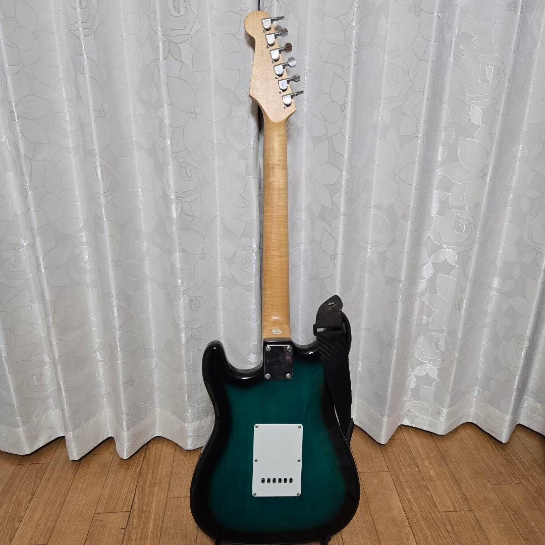 SELDER ST−16 ストラトキャスター エレキギター