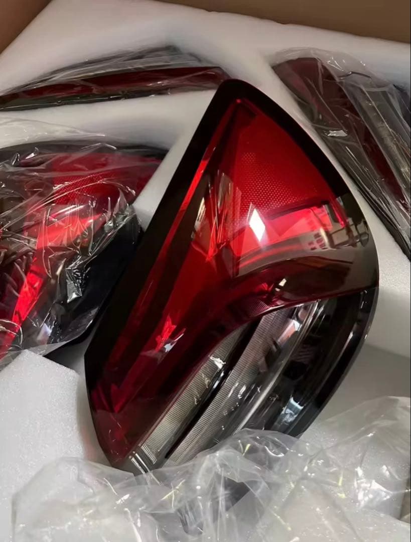 ✨マセラティクアトロポルテS,GTS,SQ4　後期型社外LEDテールランプ✨