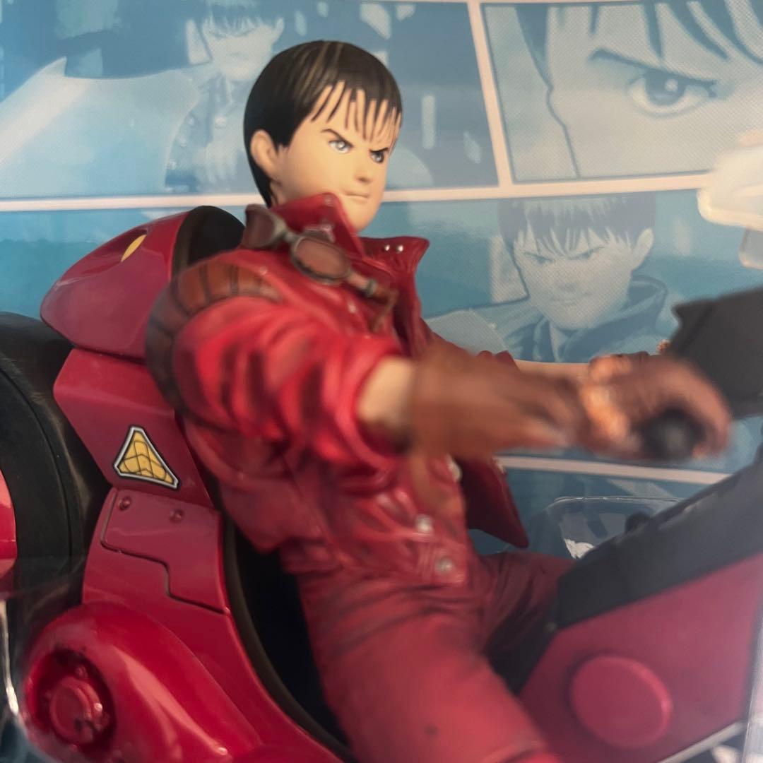 【未開封】マクファーレントイズ AKIRA アキラ 金田 フィギュア＆バイク