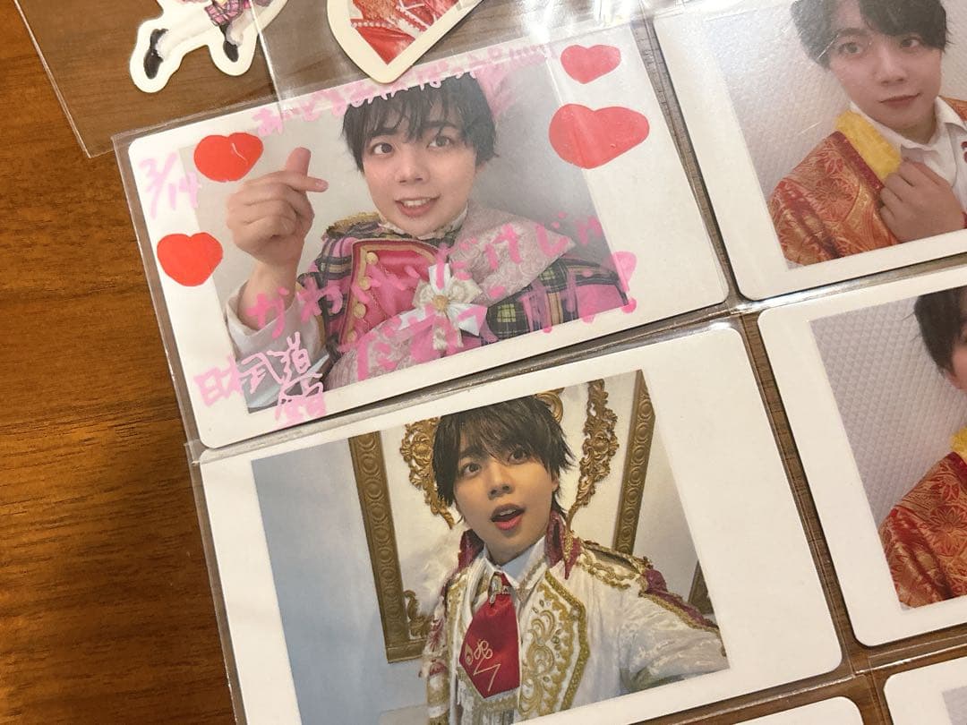 なぎ　30点セット　ハピカ　ステッカー　缶バッジ