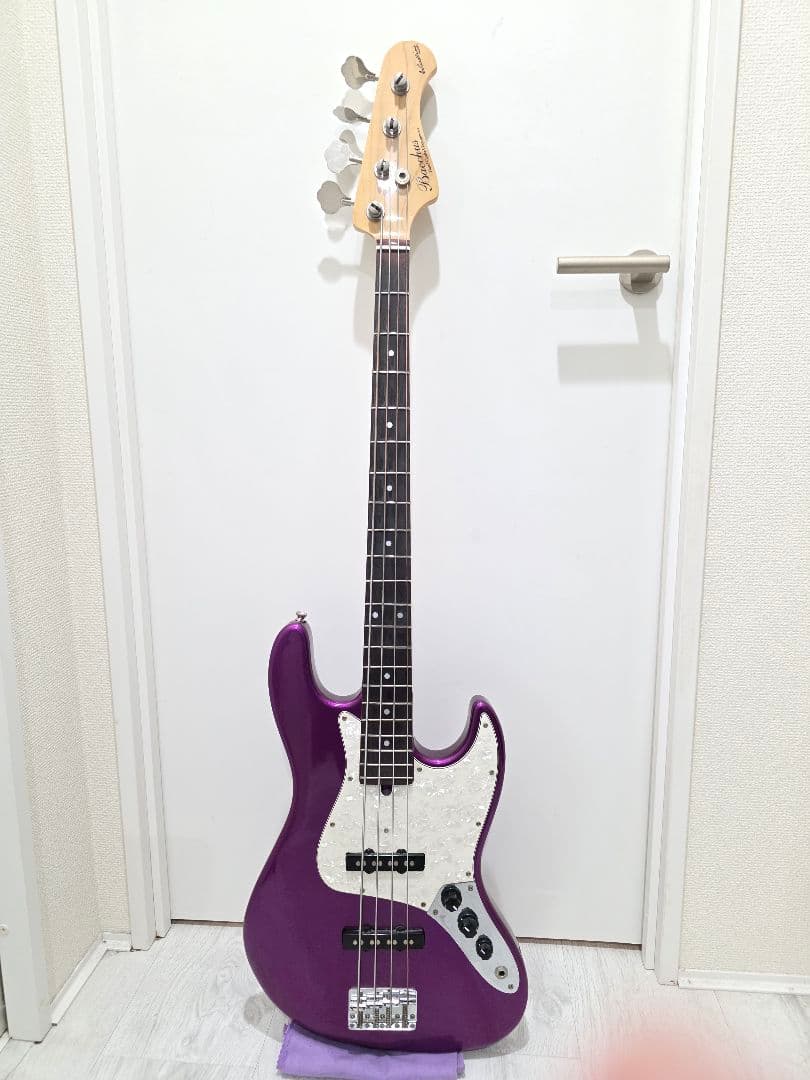 Bacchus エレキベース Woodline Global Series