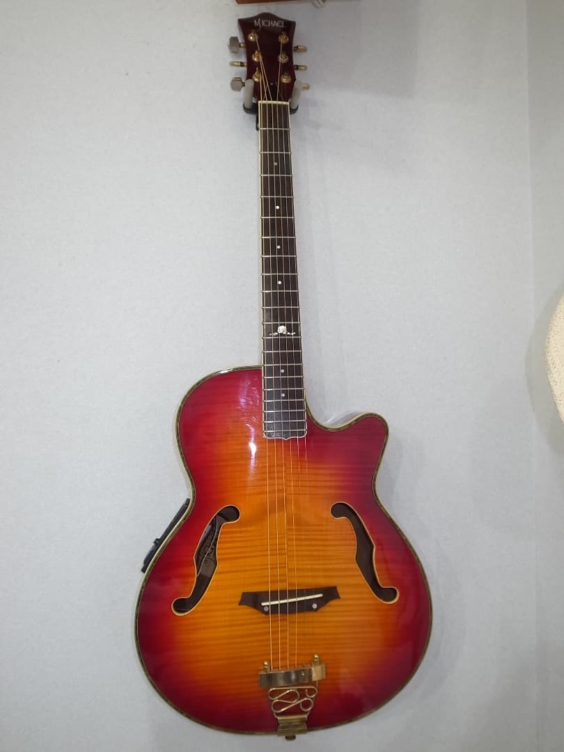 k*i様 レア　MICHAEL no:62 アーチトップ・エレアコ　ギター　良品