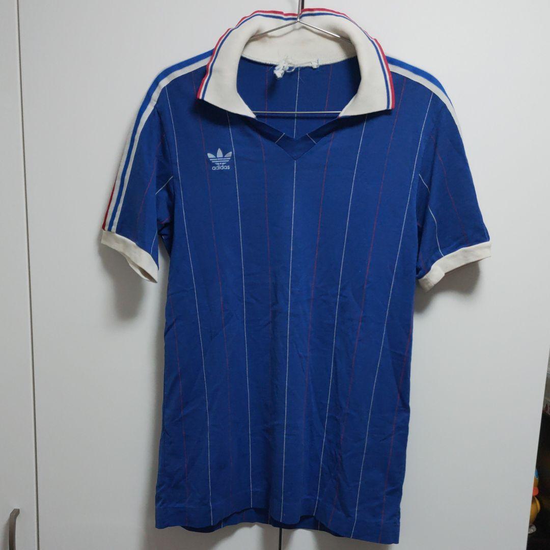 アディダス　サッカーユニフォーム（ヴィンテージレア物）