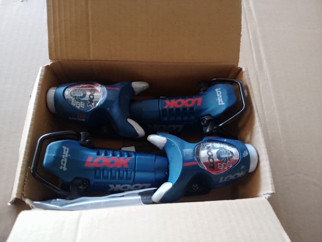 スキー ビンディング LOOK Pivot 18 ルック ピボット