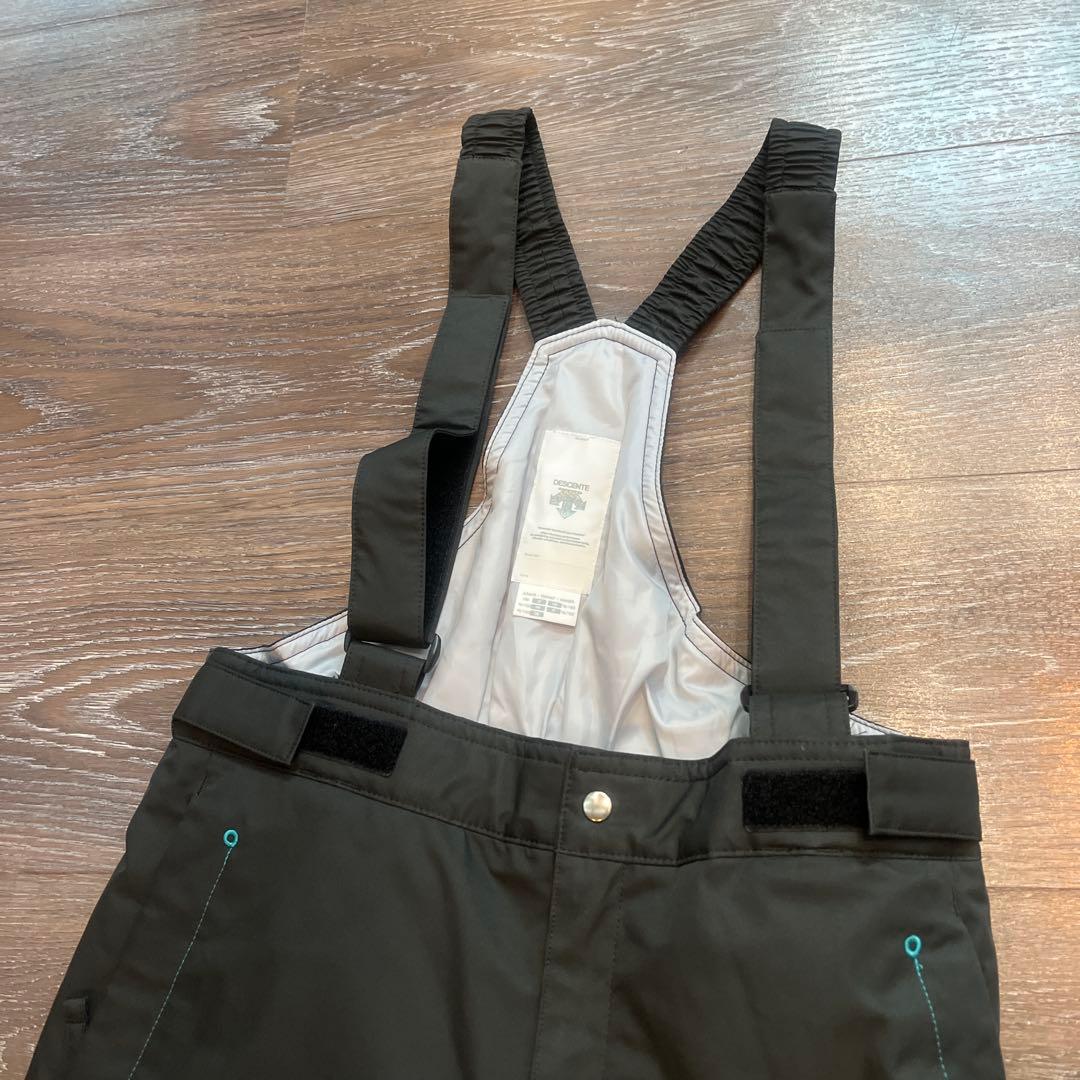 デサント　美品　　セットアップ　上下　スキーウェア　男の子　女の子