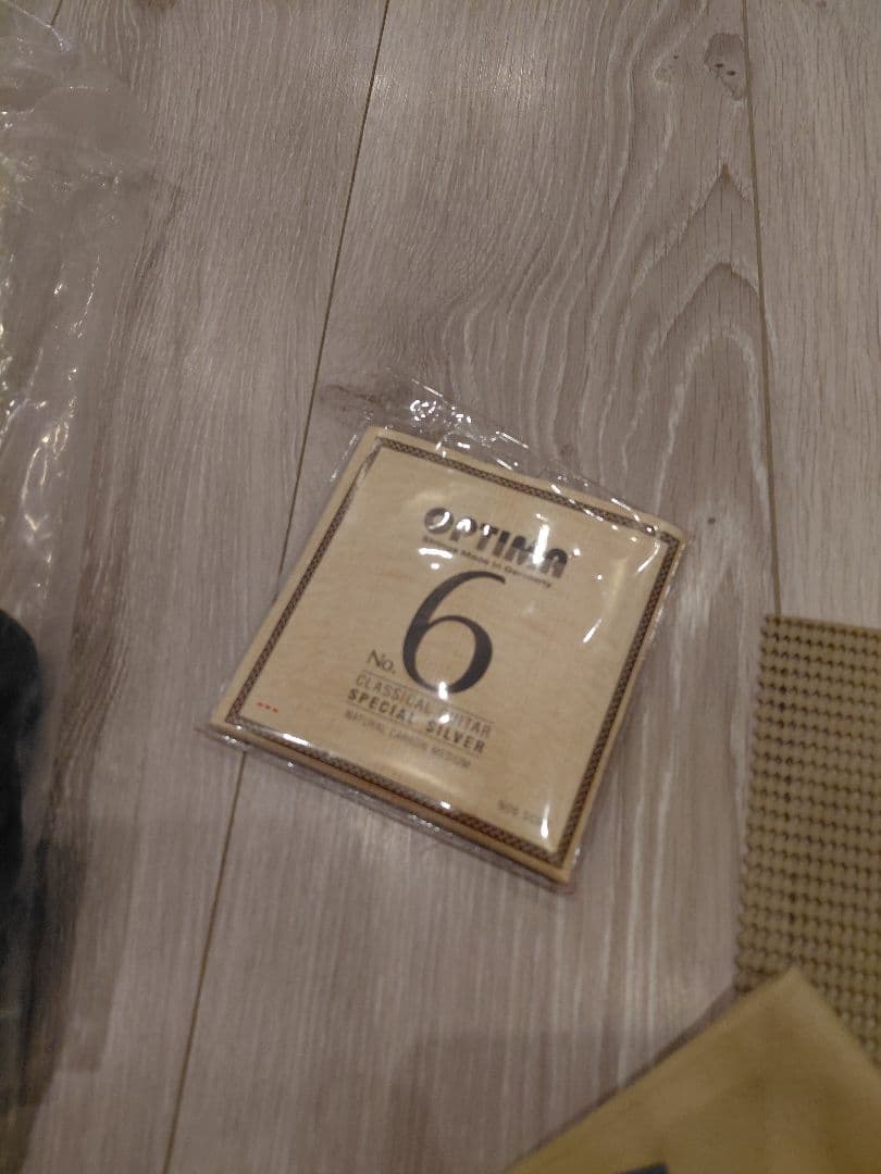 KODAIRA AST100 クラシックギター 日本製 小平ギター　ベーシュ